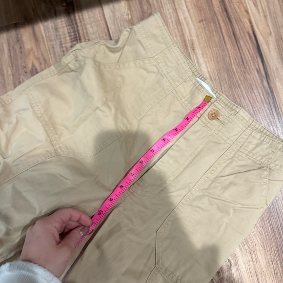 NWT Abercrombie & Fitch Curve Love Relaxed Fit Cargo Pants Tan - Picture 10 of 13